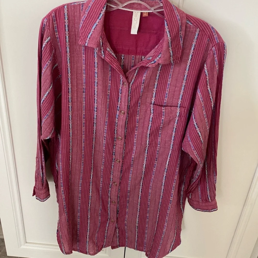 Pilcro Anthropologie  Boyfriend Button up relaxed fit Bohemian shirt size S - Picture 4 of 10